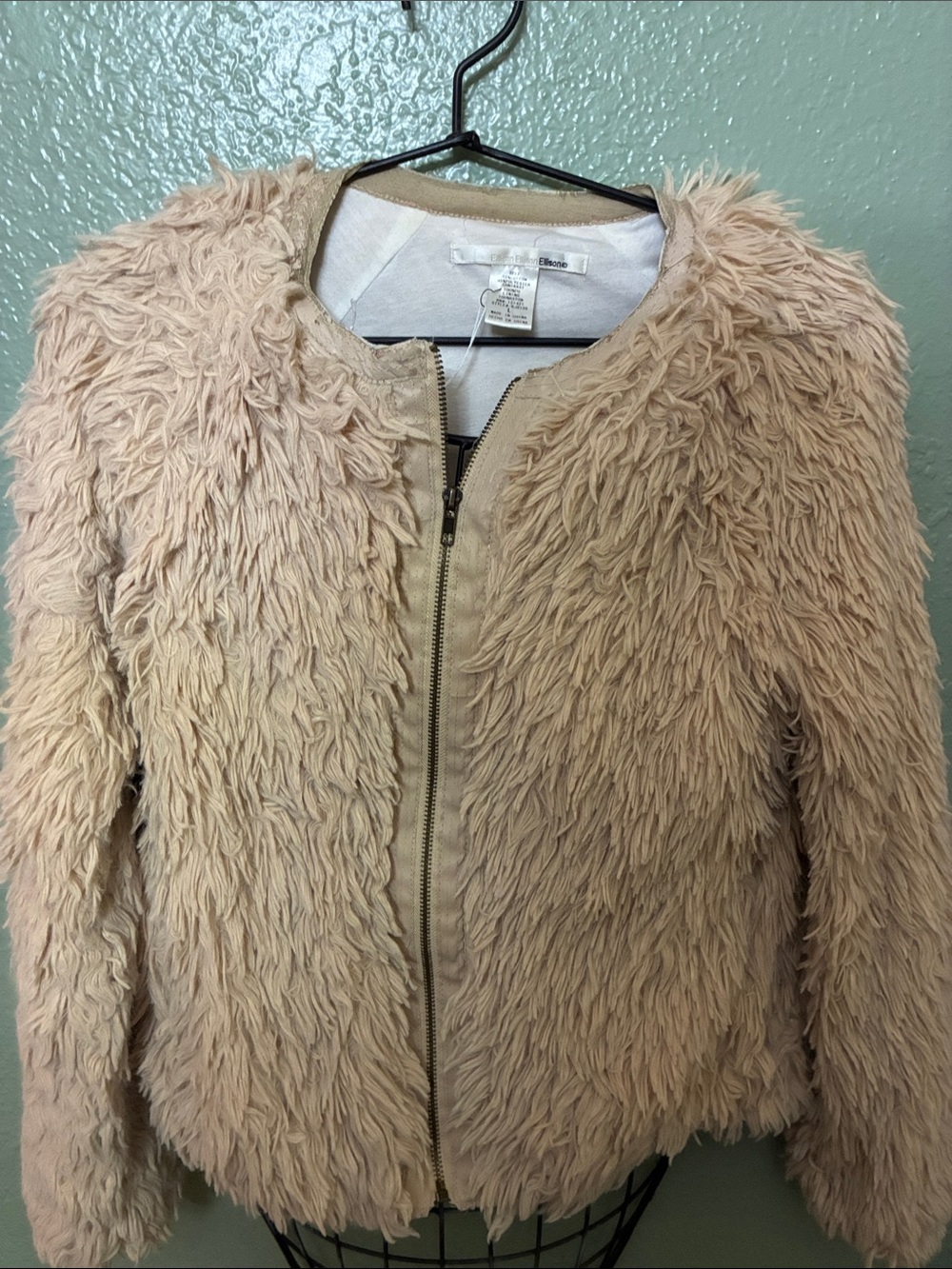 Women's Beige Faux Fur Zip Jacket - Unbranded